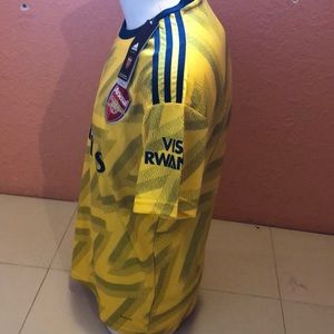 Other - Arsenal FC away yellow jersey size M & XL Other - Arsenal FC away yellow jersey size M & XL